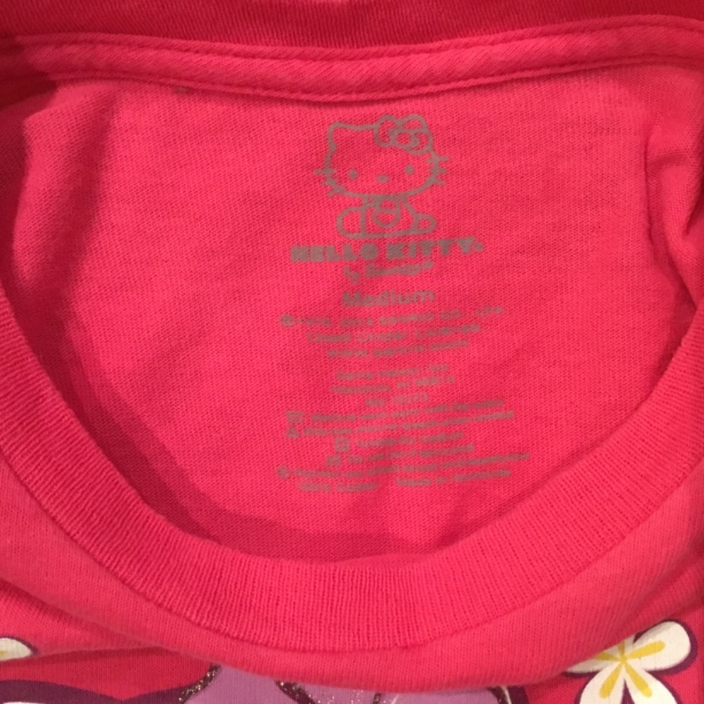 Hello Kitty T-Shirt - Picture 3 of 3